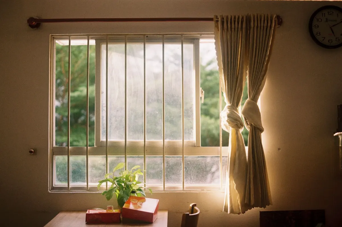 Seasonal Lighting: How to Beat the Winter Blues with Brighter Mornings