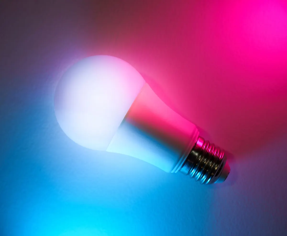 Smart Lighting Without the Hub: A Beginner's Guide to Matter and Thread